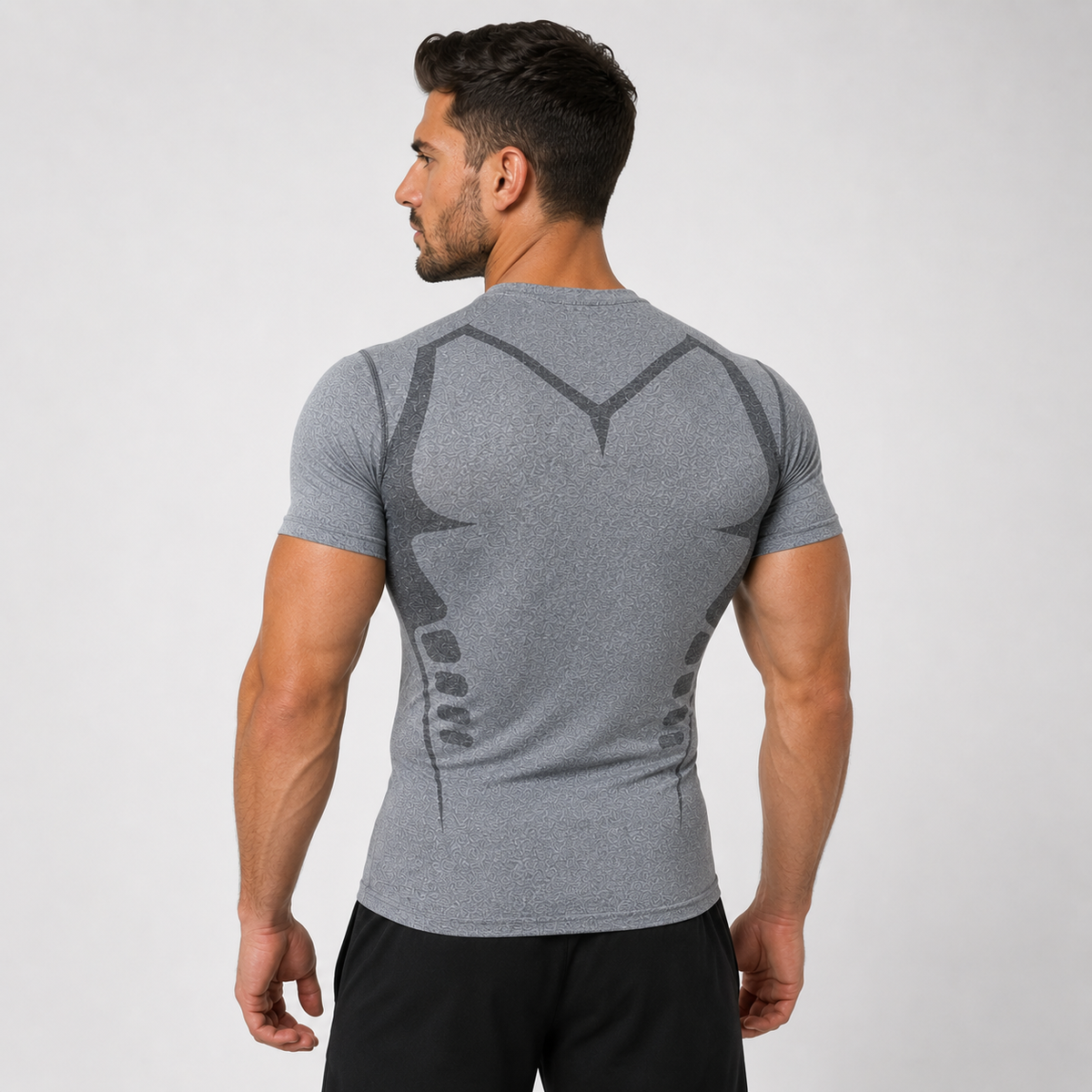 ShapeCurve™ T-shirt | Maintien complet • Discret sous une chemise